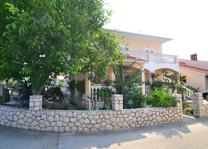 Lägenhet Devic By Interhome Sukošan
