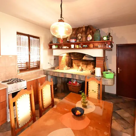 Appartement Devic By Interhome