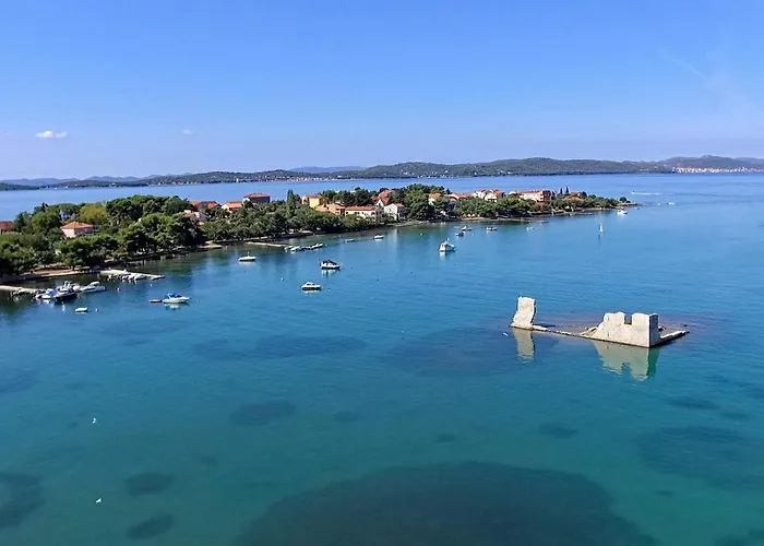 Апартаменты Devic By Interhome